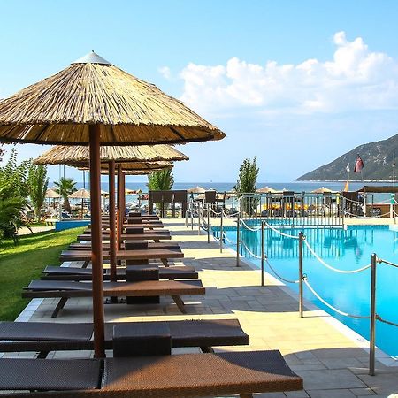 Surf Hotel วาซีลีกี ภายนอก รูปภาพ