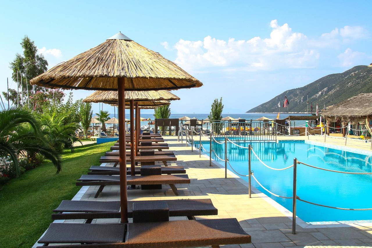 Surf Hotel วาซีลีกี ภายนอก รูปภาพ