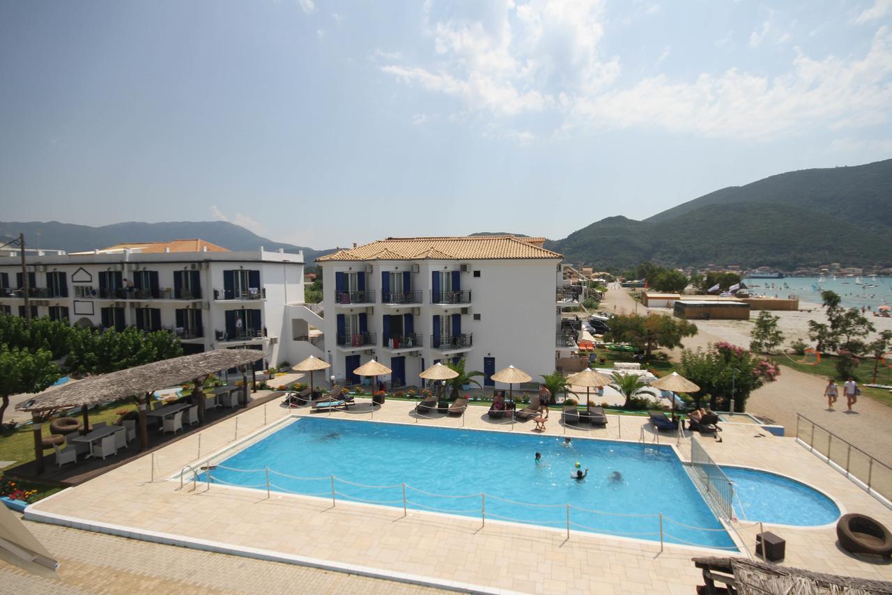 Surf Hotel วาซีลีกี ภายนอก รูปภาพ